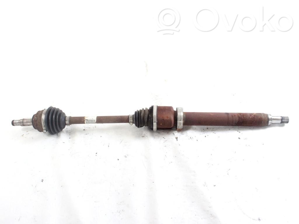 Etuvetoakseli   8V513B436CE