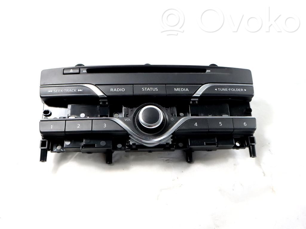 Infiniti Q30 Unidad delantera de radio/CD/DVD/GPS 