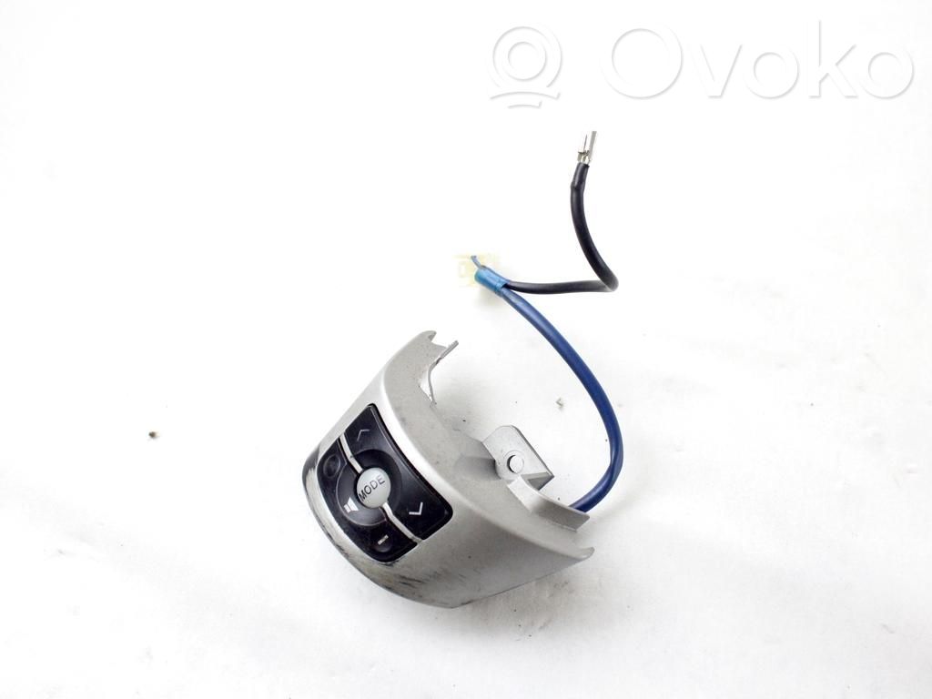 Toyota Yaris Boutons / interrupteurs volant