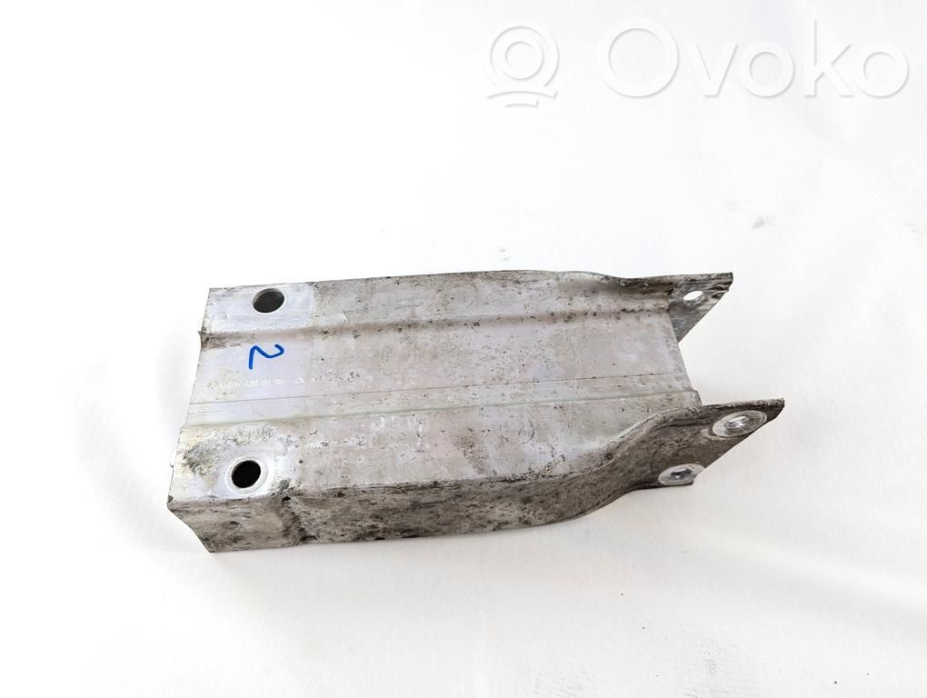 Mercedes-Benz C W204 Support de montage de pare-chocs avant 