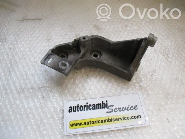 Renault Laguna II Supporto di montaggio del motore (usato)