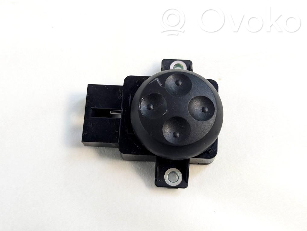 Schalter el. Sitzverstellung   8E0959777A