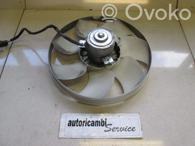 Toyota Aygo AB10 Ventilatore di raffreddamento elettrico del radiatore