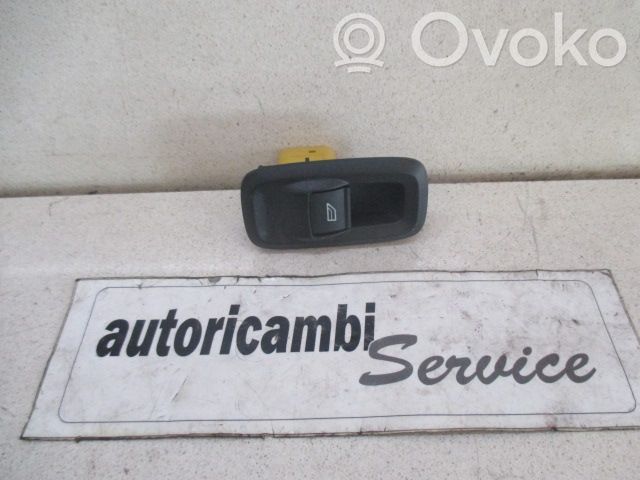 Ford Fiesta Electric window control switch 