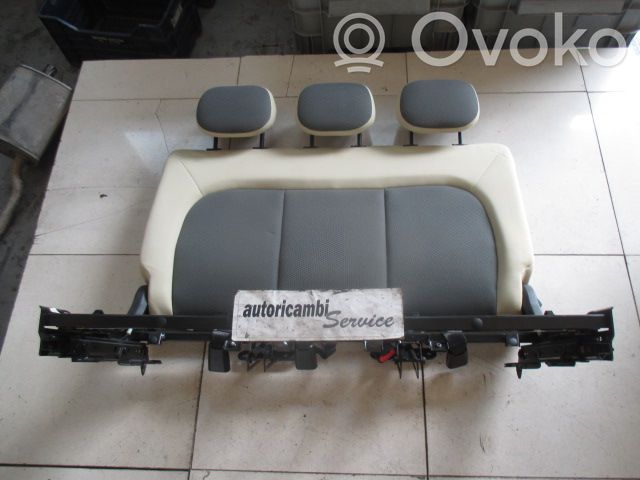 Asiento trasero   17449