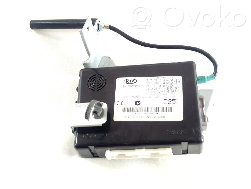 KIA Ceed Unidad de control/módulo de carrocería central 