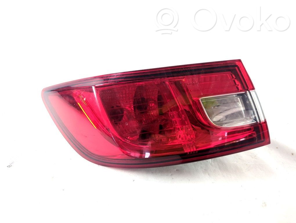 Renault Clio IV Lampă spate în caroserie 
