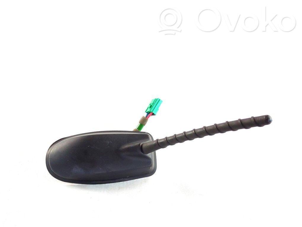 KIA Stonic Radion antenni 