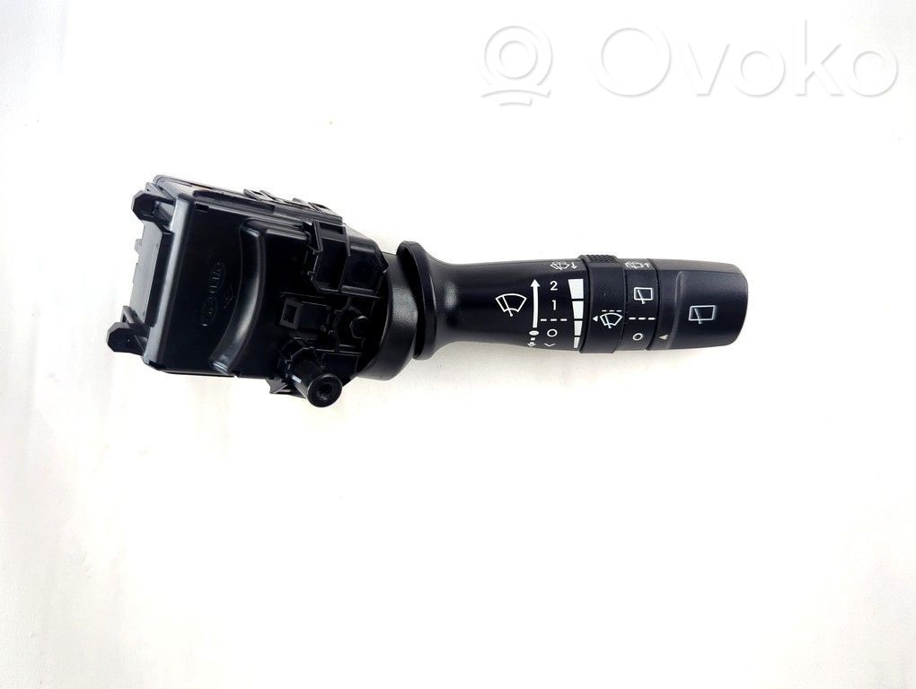 Leva indicatori   934202K560