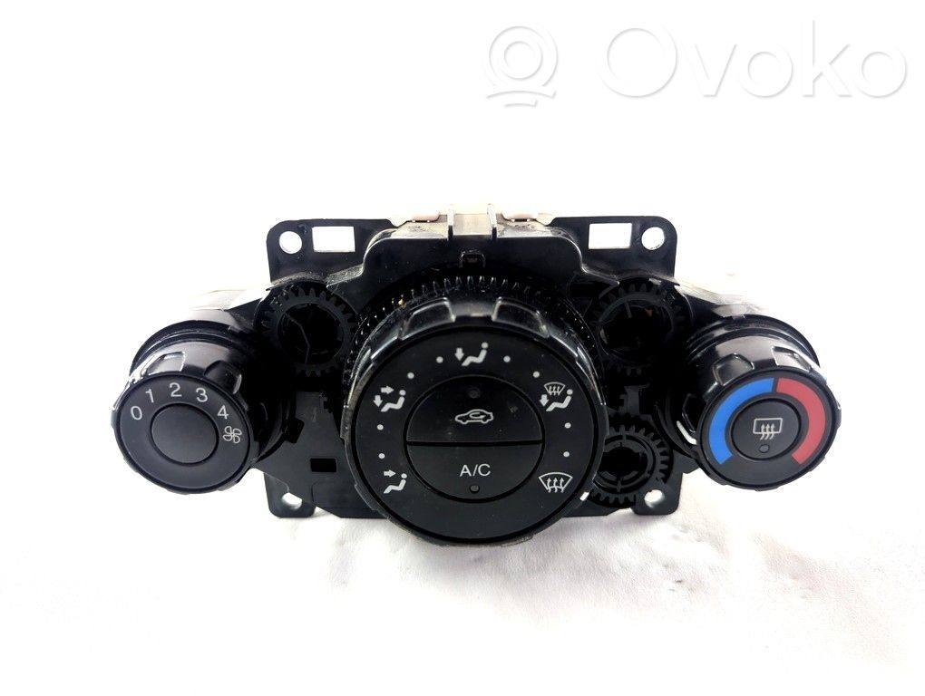 Unitate control climatizare   8A6119980AE
