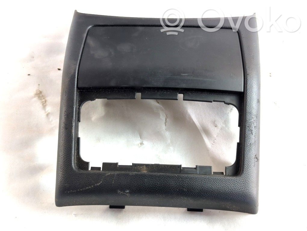 BMW 3 E92 E93 Altri elementi della console centrale (tunnel) 