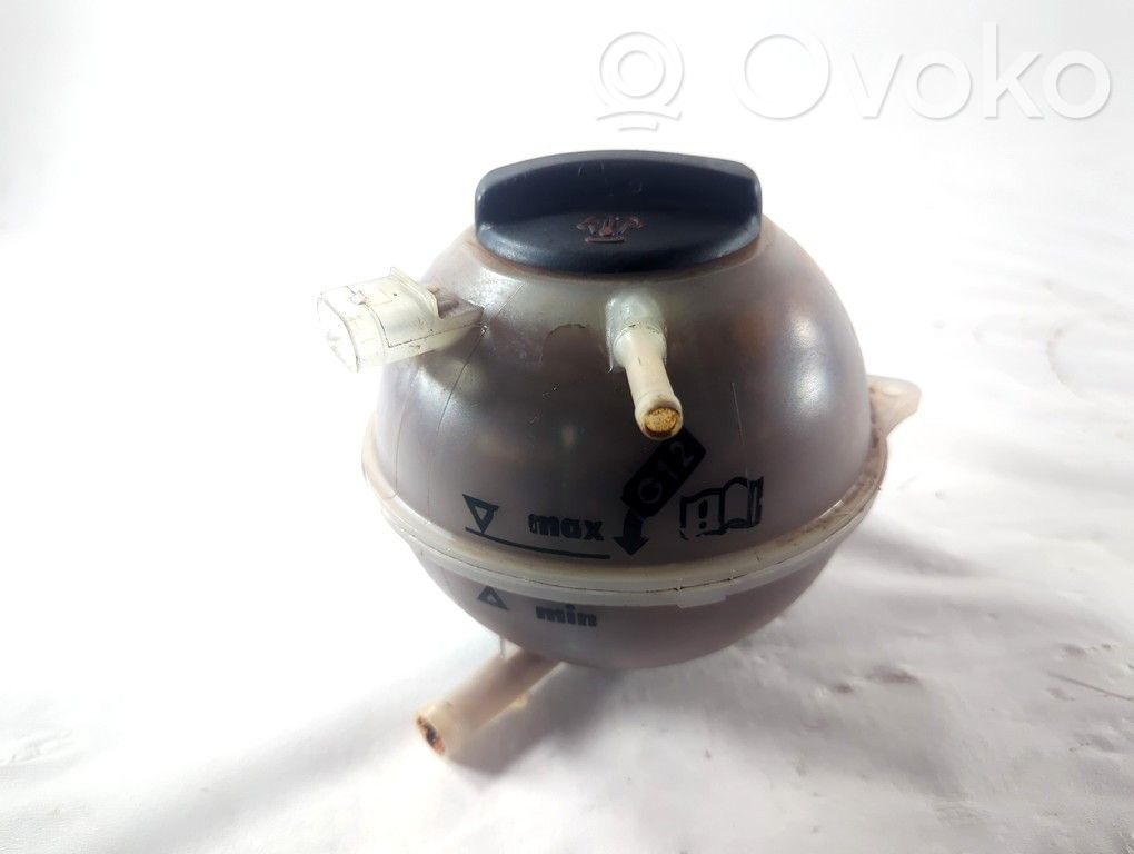 Volkswagen Polo III 6N 6N2 6NF Vase d'expansion / réservoir de liquide de refroidissement