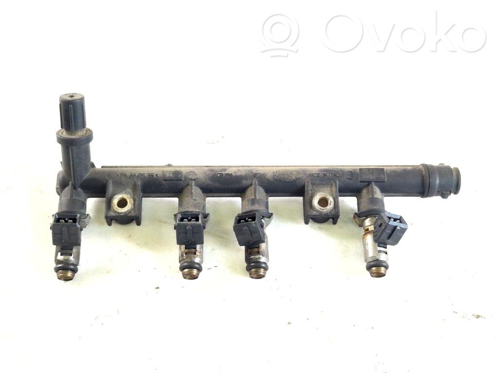 Fiat Punto (188) Injektor Einspritzdüse 