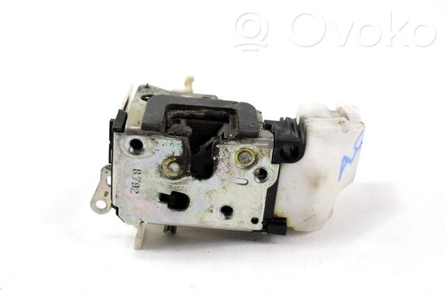 Fiat Punto (188) Etuoven lukko