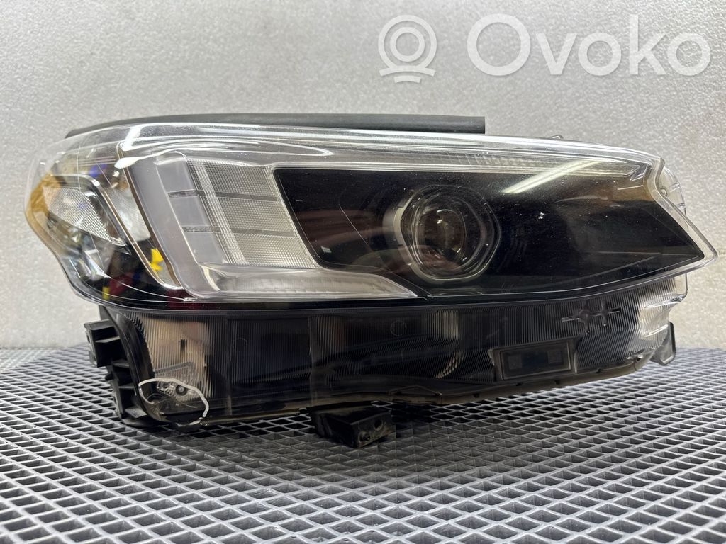 Subaru Legacy VII Phare frontale 