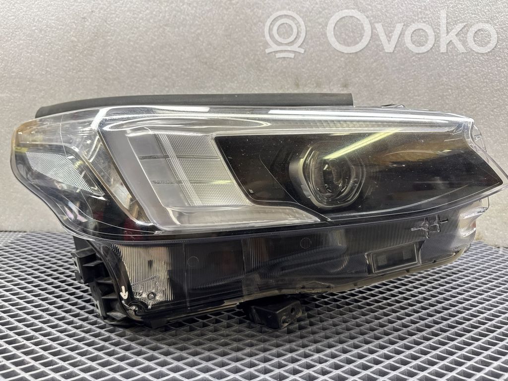 Subaru Legacy VII Phare frontale 