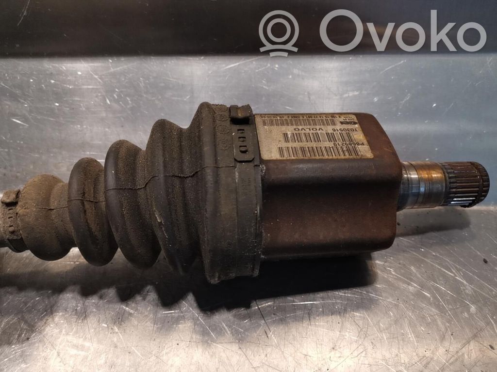 Volvo XC70 Półoś przednia 