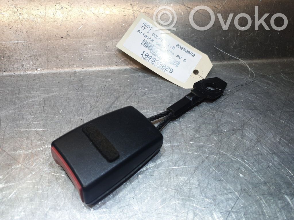 Audi TT Mk1 Hebilla del cinturón delantero 