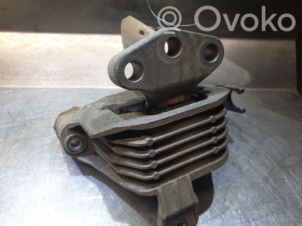 Opel Astra J Suport tampon motor 