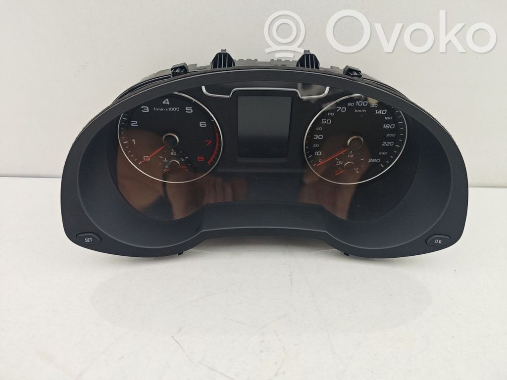 Audi Q3 8U Speedometer (instrument cluster) 