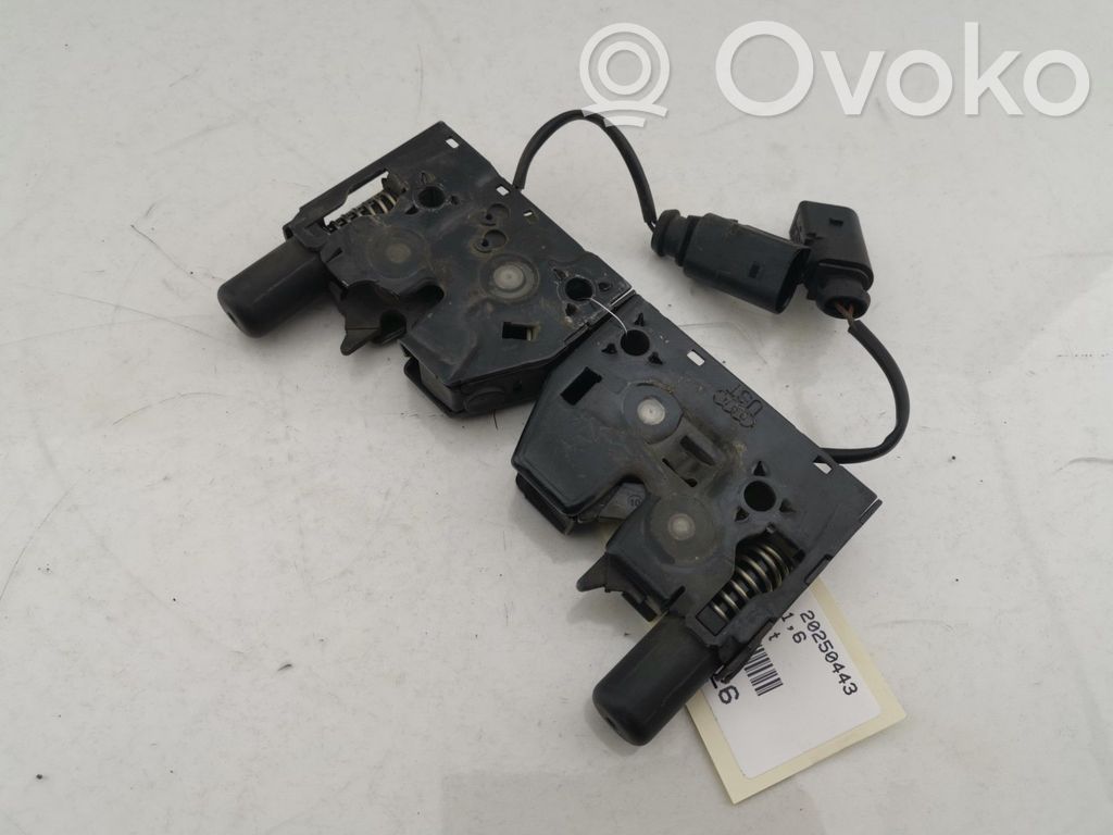 Audi A1 Engine bonnet/hood lock/catch 