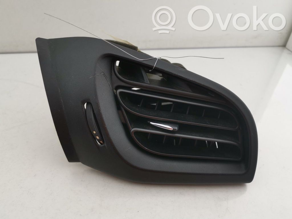 Citroen C3 Šoninės oro grotelės 
