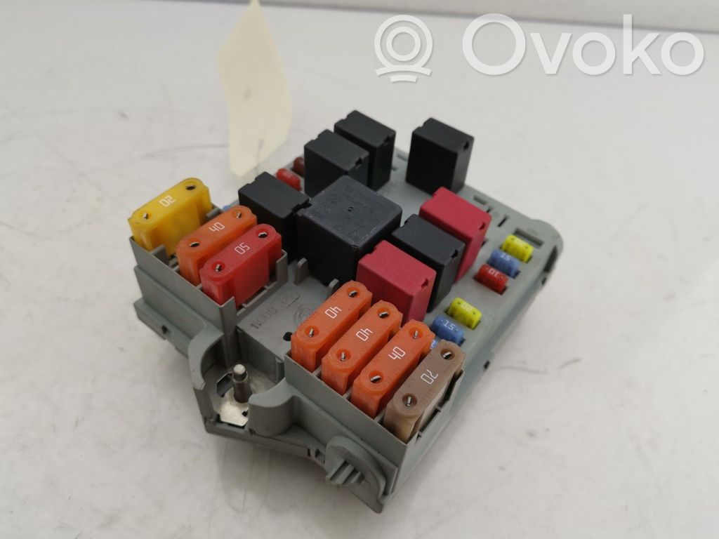 Alfa Romeo 159 Fuse module 