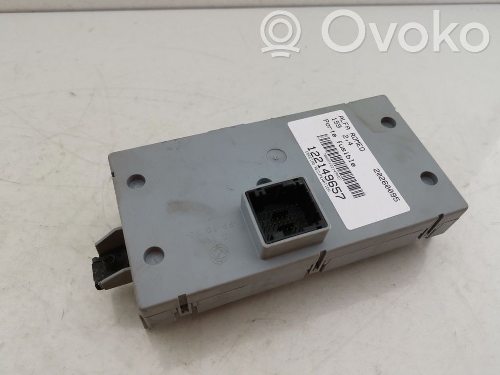 Alfa Romeo 159 Fuse module 