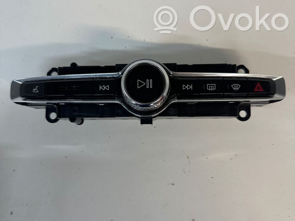 Volvo XC90 Head unit multimedia control 