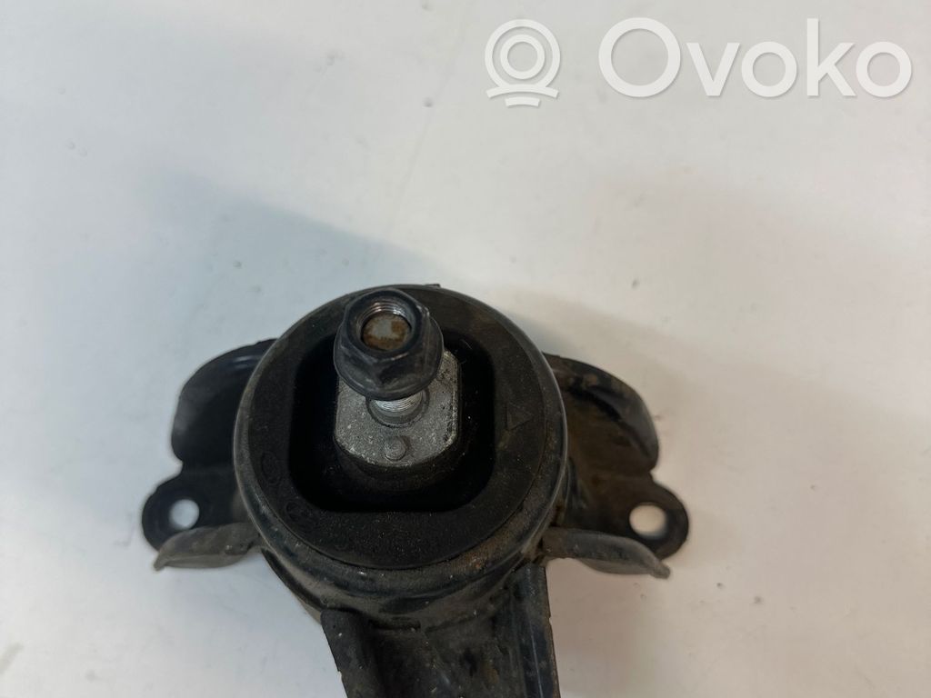 KIA Ceed Engine mount bracket 