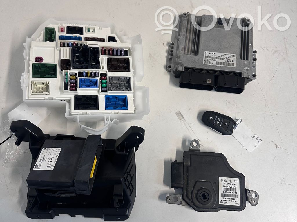 Peugeot 308 Engine ECU kit and lock set 
