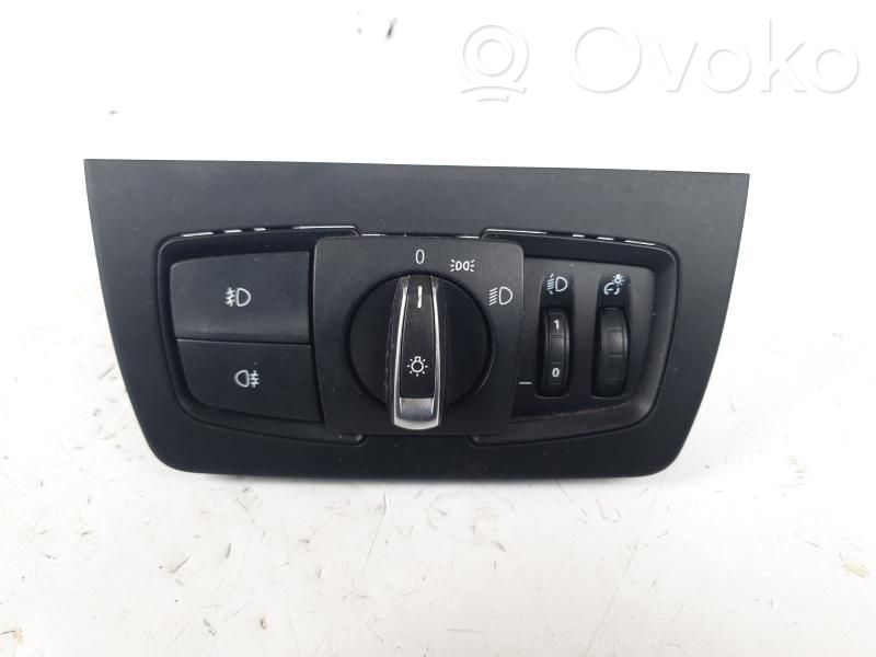 BMW 3 F30 F35 F31 Šviesų jungtukas 