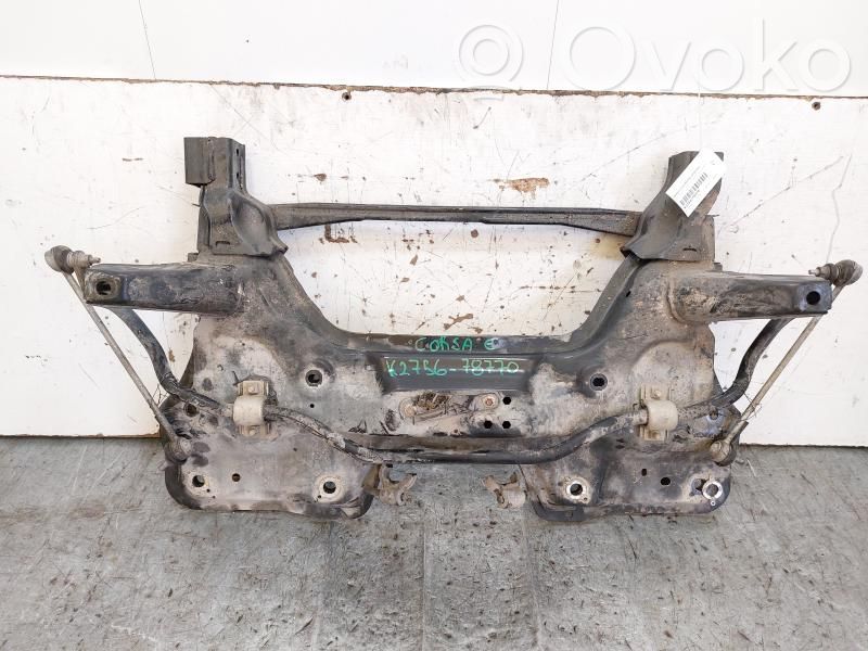Opel Corsa E Priekinis traversas 
