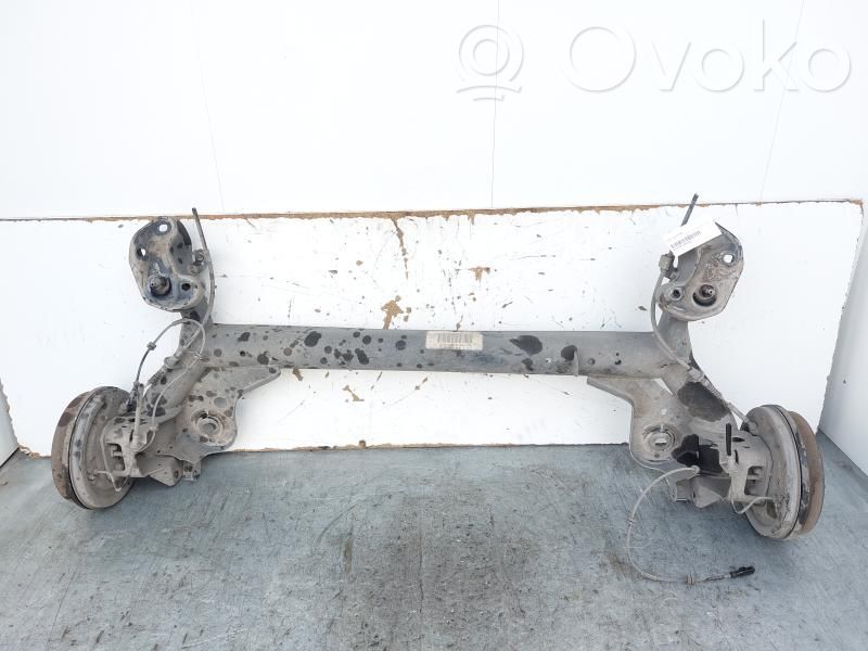 Ford B-MAX Aizmugurējais tilts 
