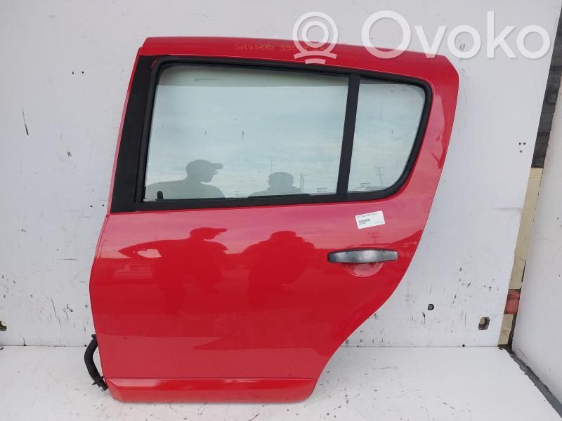 Dacia Sandero Puerta trasera 