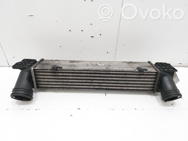 BMW 3 E90 E91 Interkūlerio radiatorius 