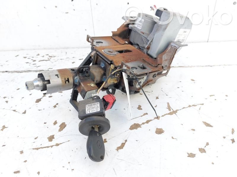 Renault Clio III Ohjauspyörän akseli 
