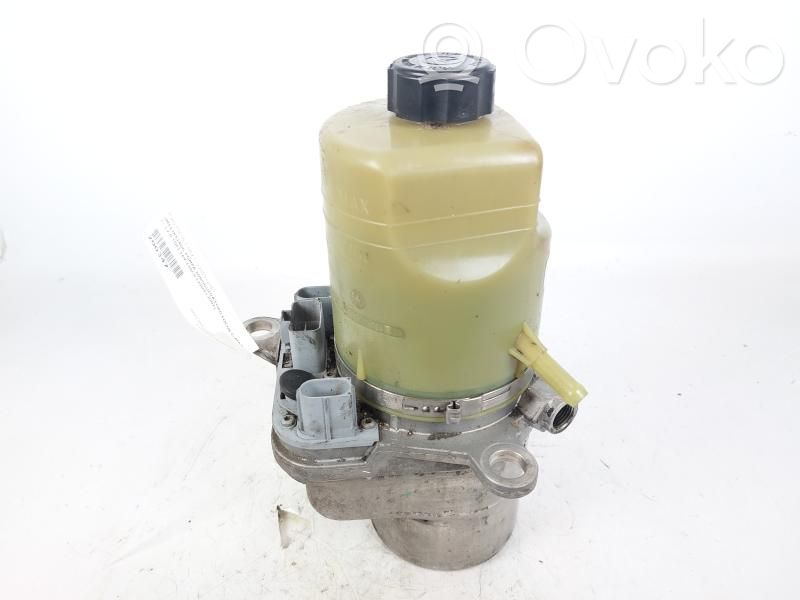 Ford Focus C-MAX Power steering pump 