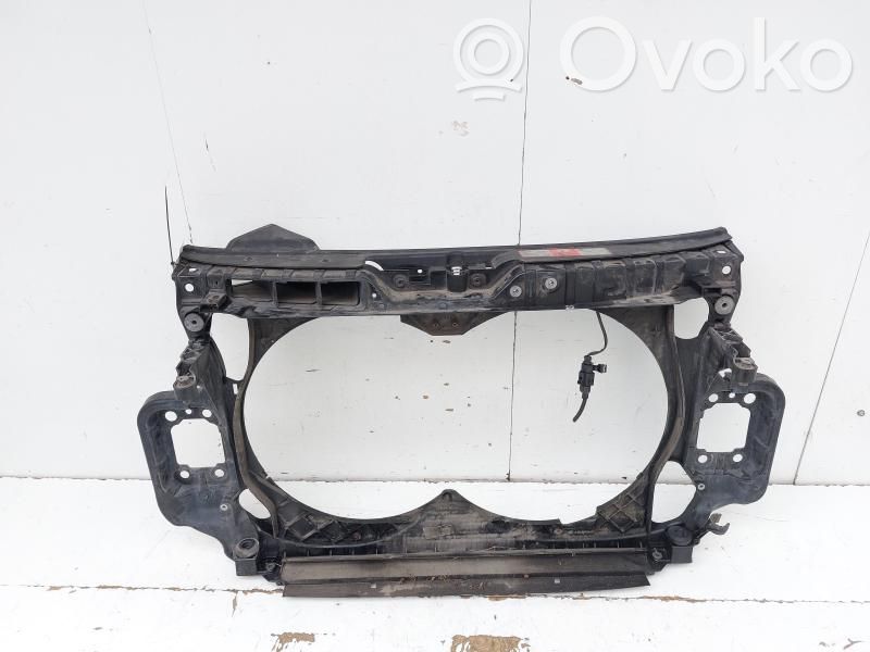 Audi A6 S6 C6 4F Radiatorių panelė 