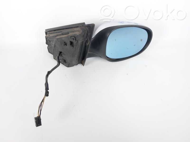 Elektryczne lusterko boczne drzwi przednich   735597947,735597947