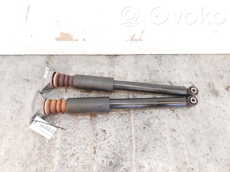 BMW 2 F46 Galinis amortizatorius 
