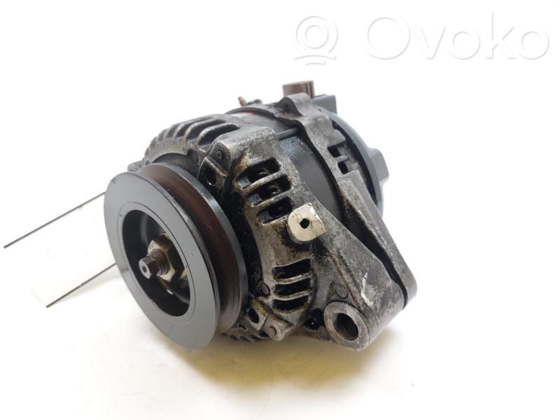 Toyota Corolla E120 E130 Ģenerators 