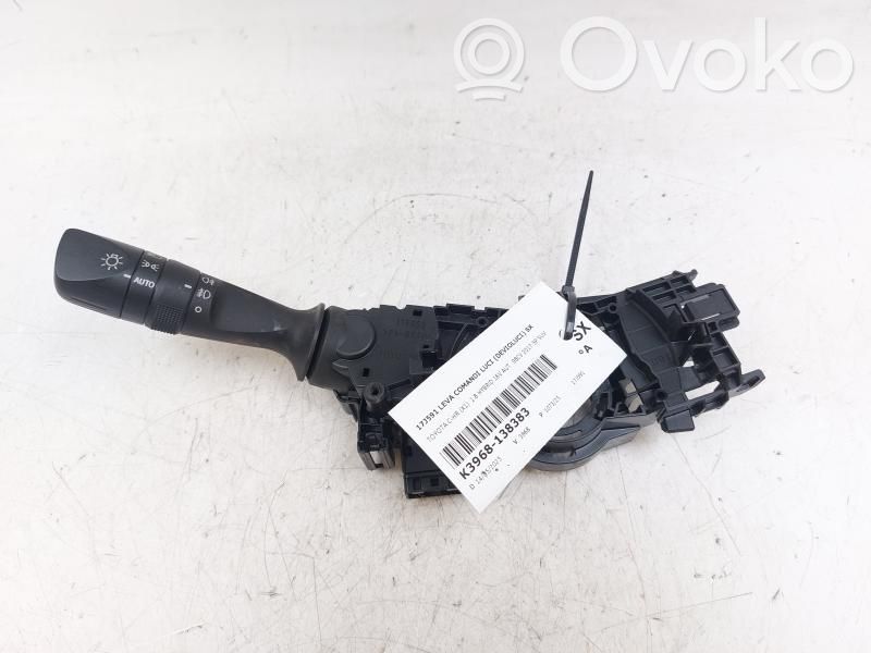 Toyota C-HR I Interruptor de luz 
