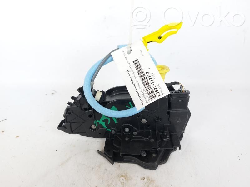 BMW 2 F44 Etuoven lukko