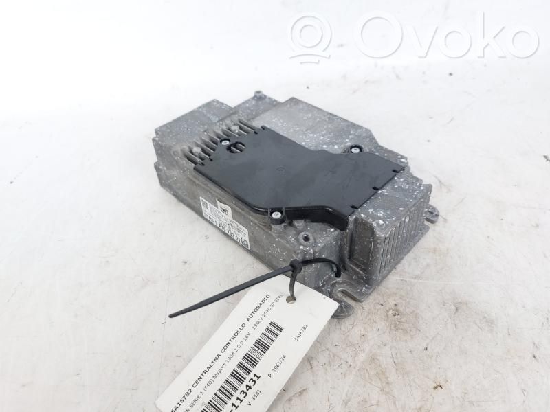 BMW 1 F40 Variklio valdymo blokas 