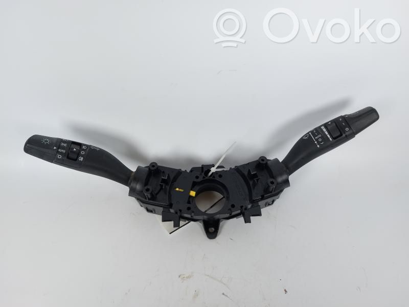 KIA Stonic Interrupteur d’éclairage 