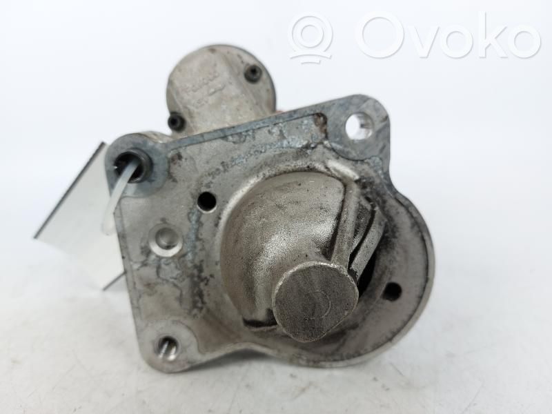 Ford Transit Courier Starteris 