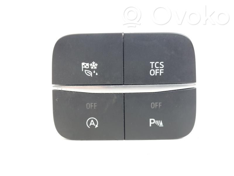 Ford Focus Center console 