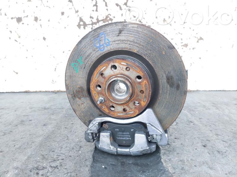 Fiat Tipo Cubo de rueda delantera 