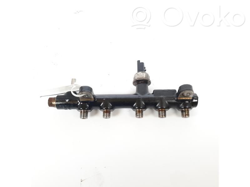 Opel Vivaro Rampă alimentare injectoare 